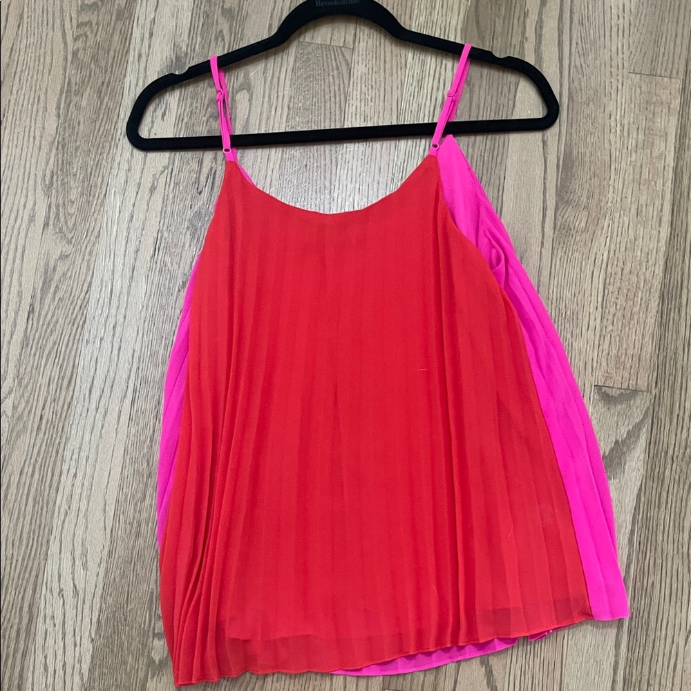 Skies Are Blue Neon Pink Pleated Spaghetti Strap Camisole - Picture 3 of 3